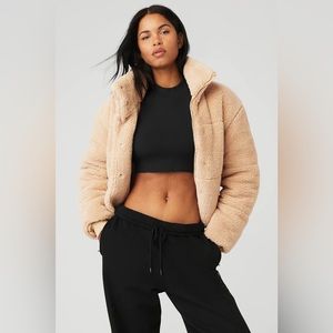 NEVER WORN BEFORE ALO SHERPA JACKET